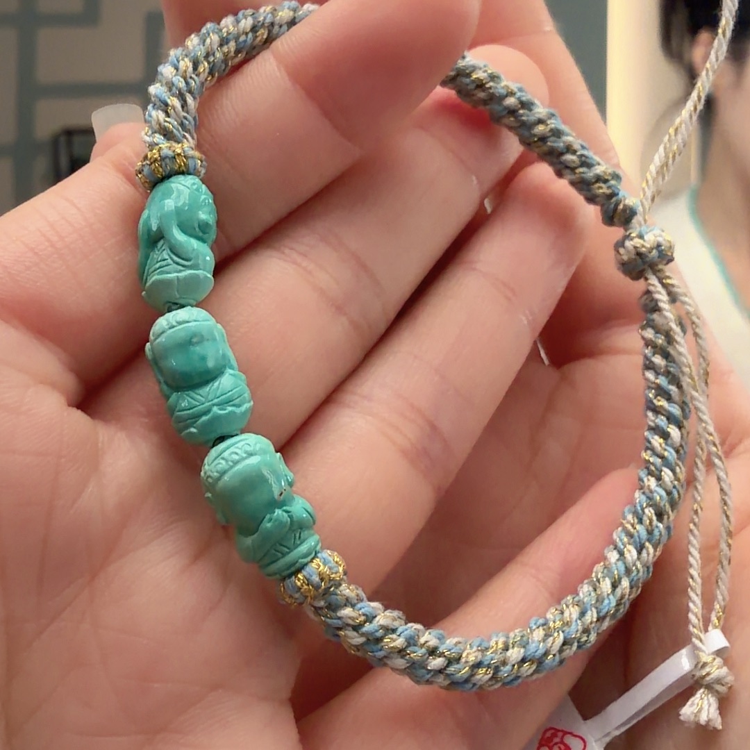 绿松石未镶嵌颈饰