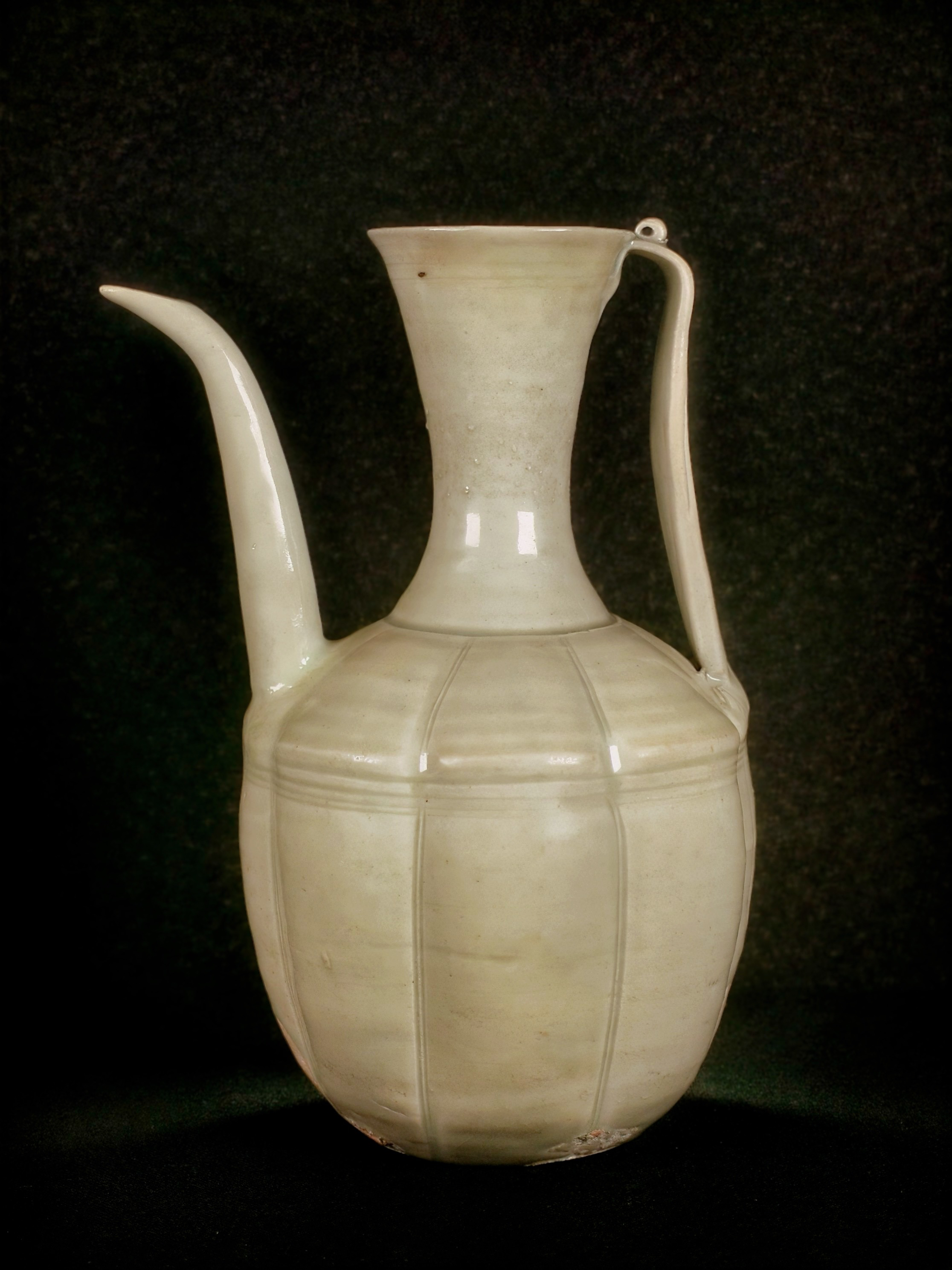 湖田窑青白釉瓜棱执壶 BS1