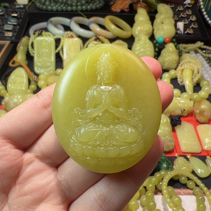 和田玉（黄玉）颈饰未镶嵌