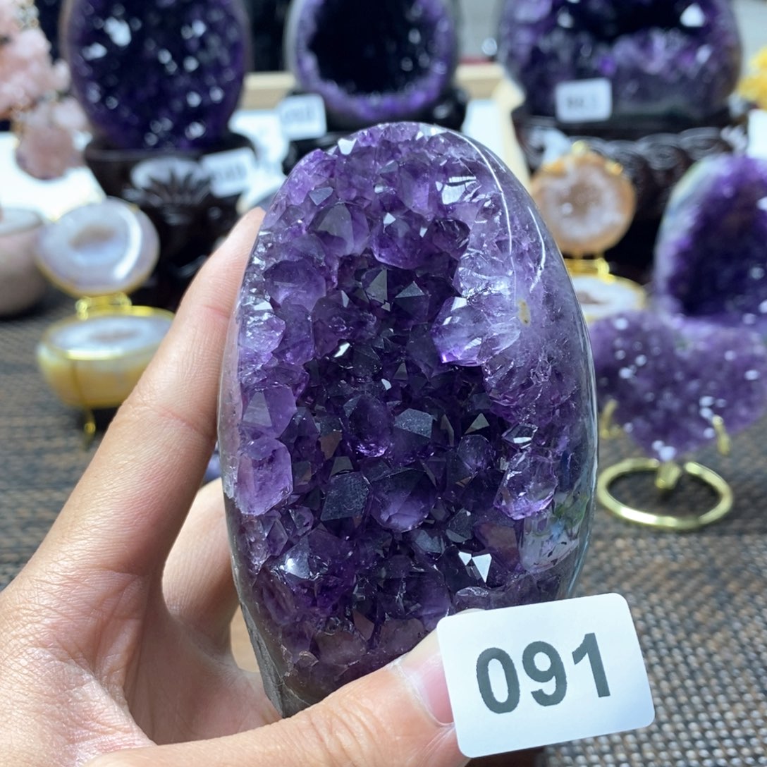 大型摆件（非配饰）紫晶未镶嵌