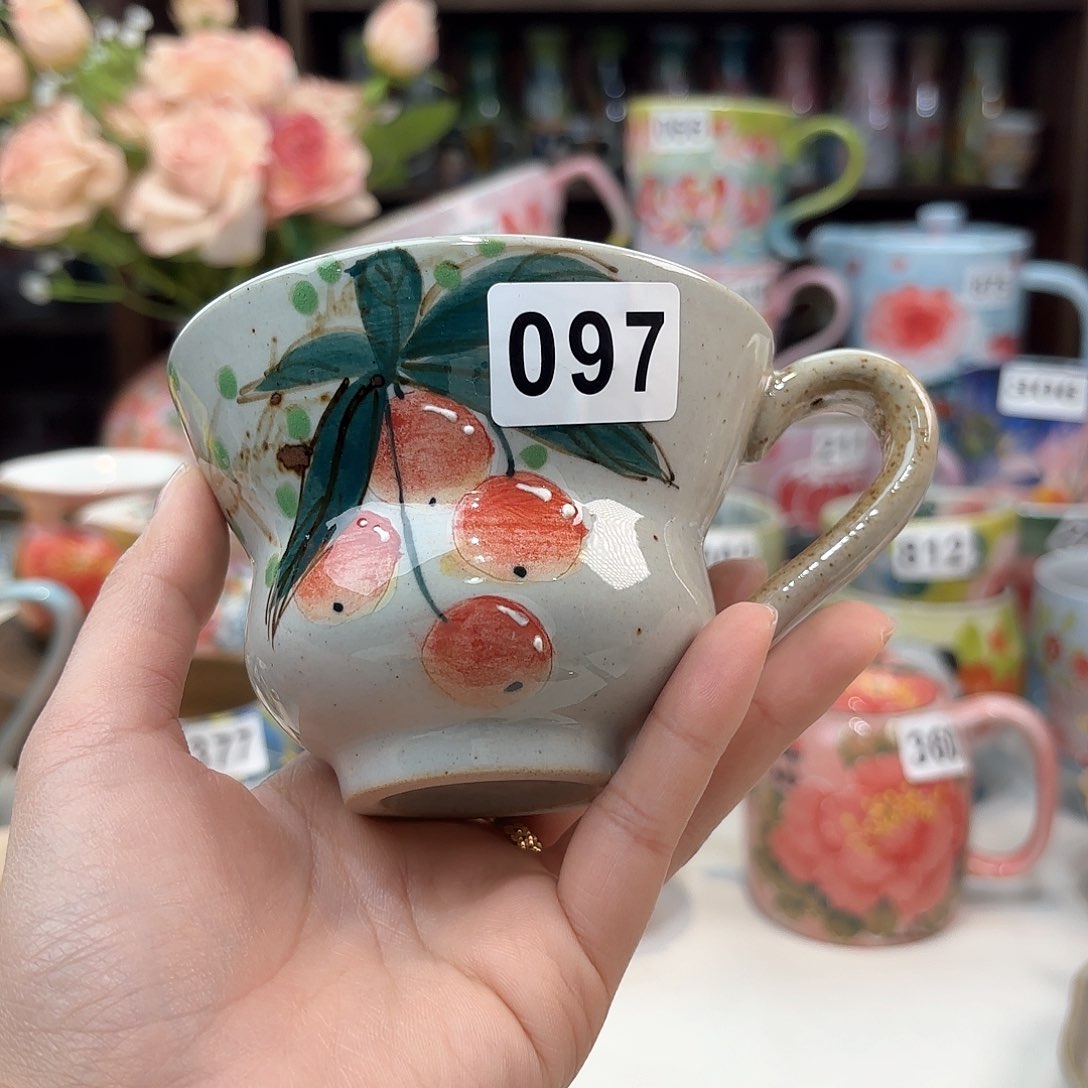 瓷片兔兔好de o o lo o o ku