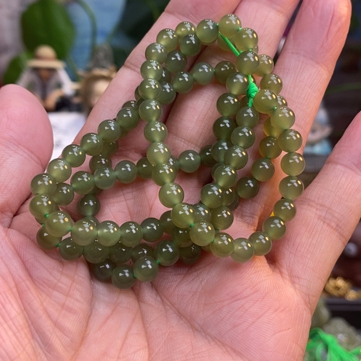 美***石和田玉未镶嵌颈饰