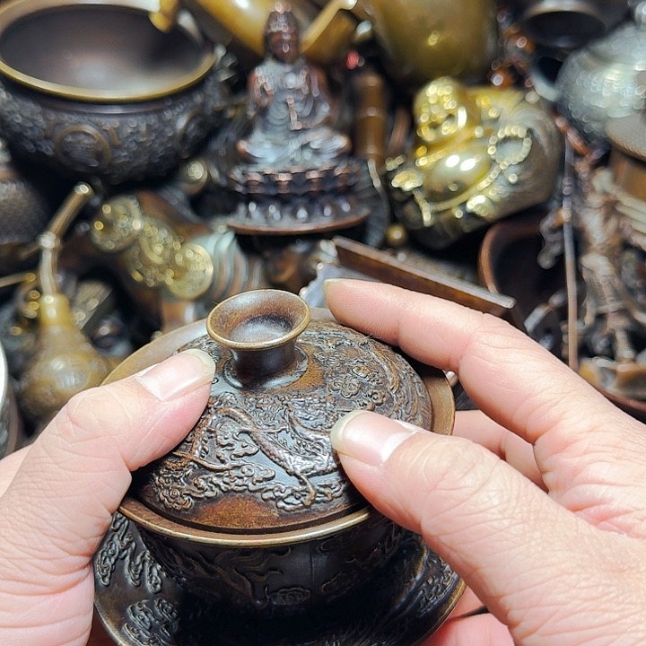 铜器摆件收收藏藏