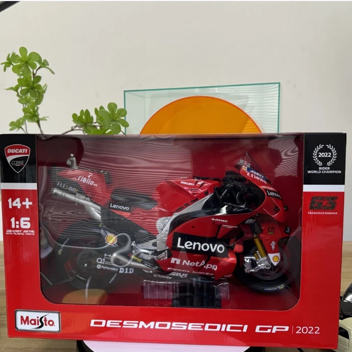 比美高1:6杜卡迪2022经典款合金车模