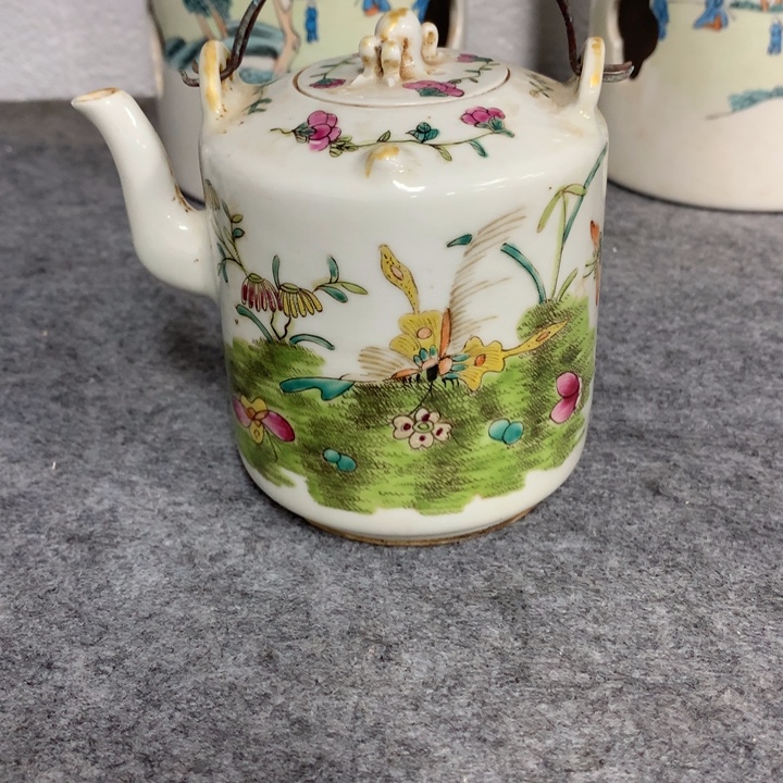 陶瓷提梁壶一个全品