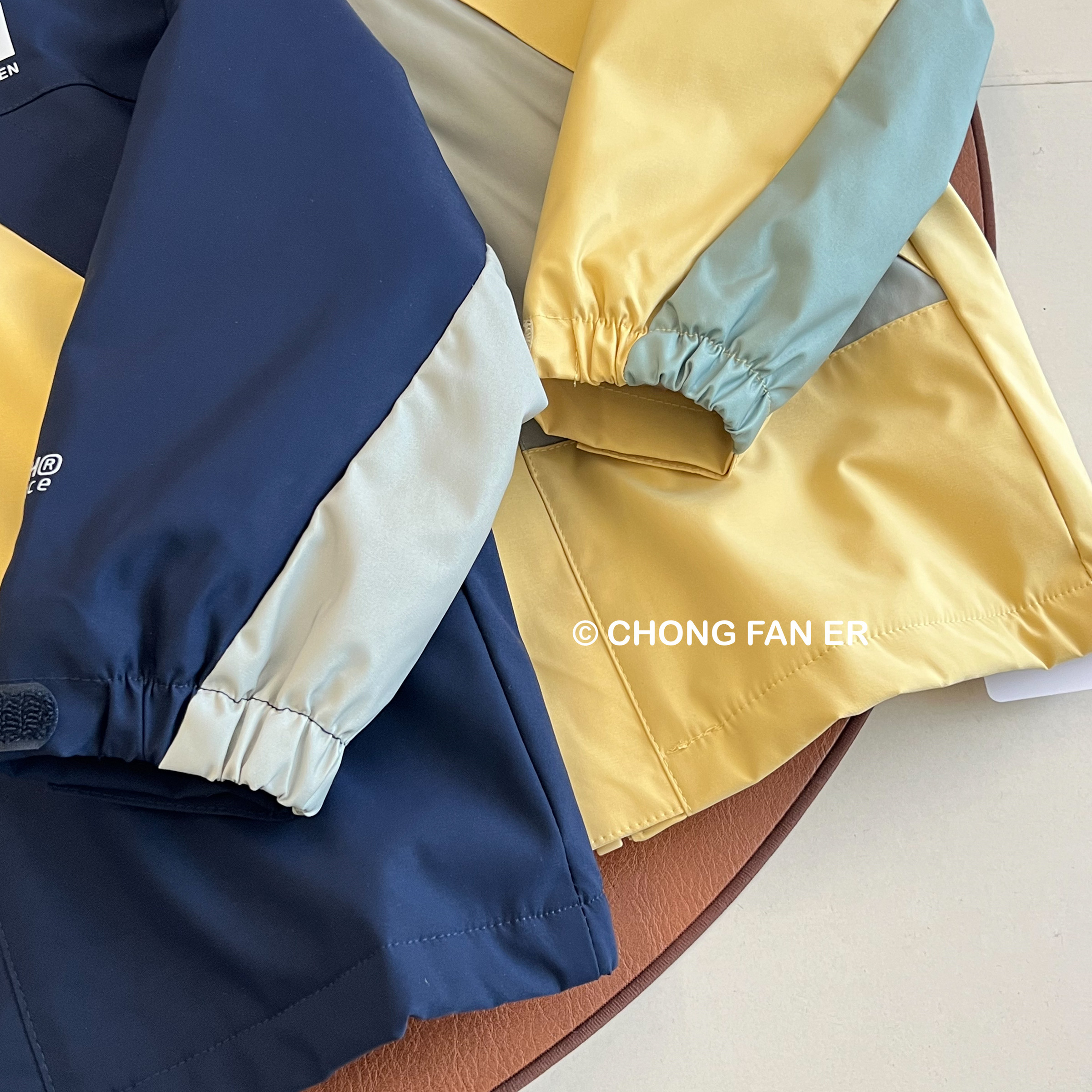 052174 虫范儿严选-自留款！童装男童女童连帽加绒冲锋衣外套