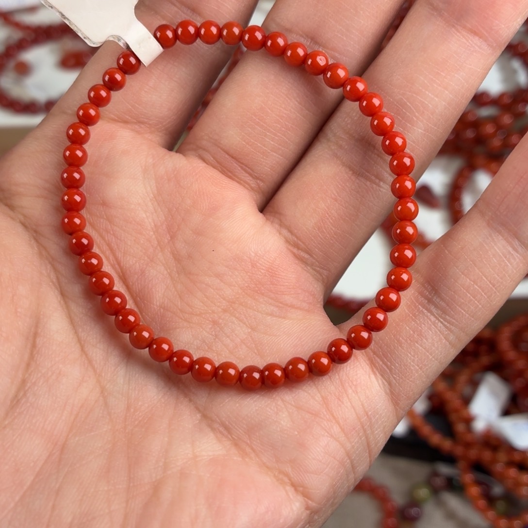 涵***涵南红玛瑙未镶嵌手链