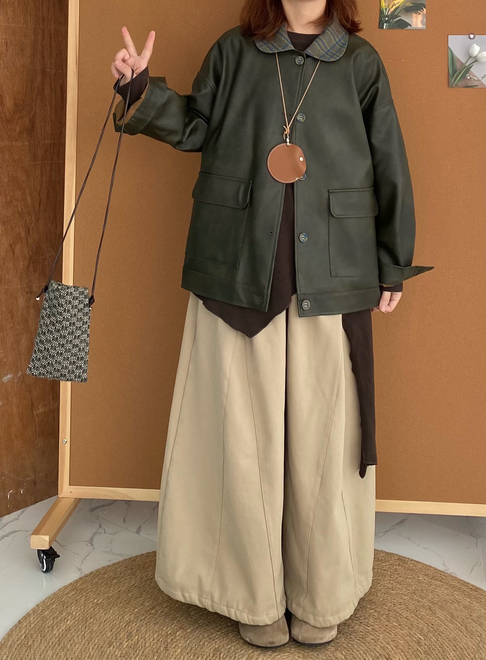 日系复古绿色格纹领宽松休闲外套
