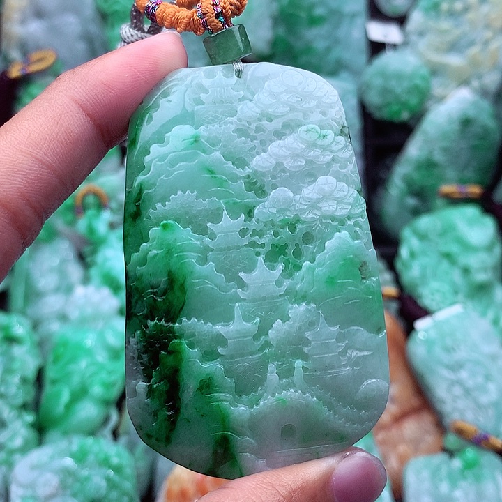 翡翠吊坠(不含链)未镶嵌