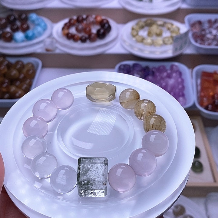 水晶天然水晶定制打孔不退不换未镶嵌金**?