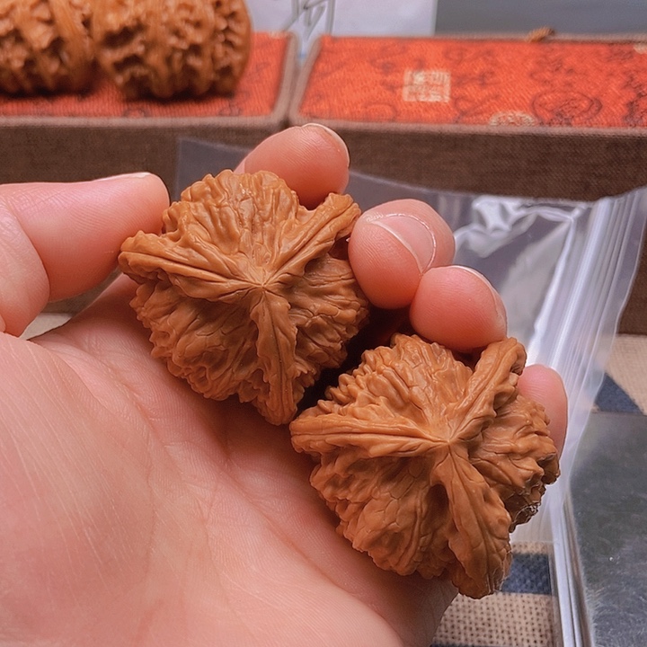 吊坠文玩核桃华***佳三棱