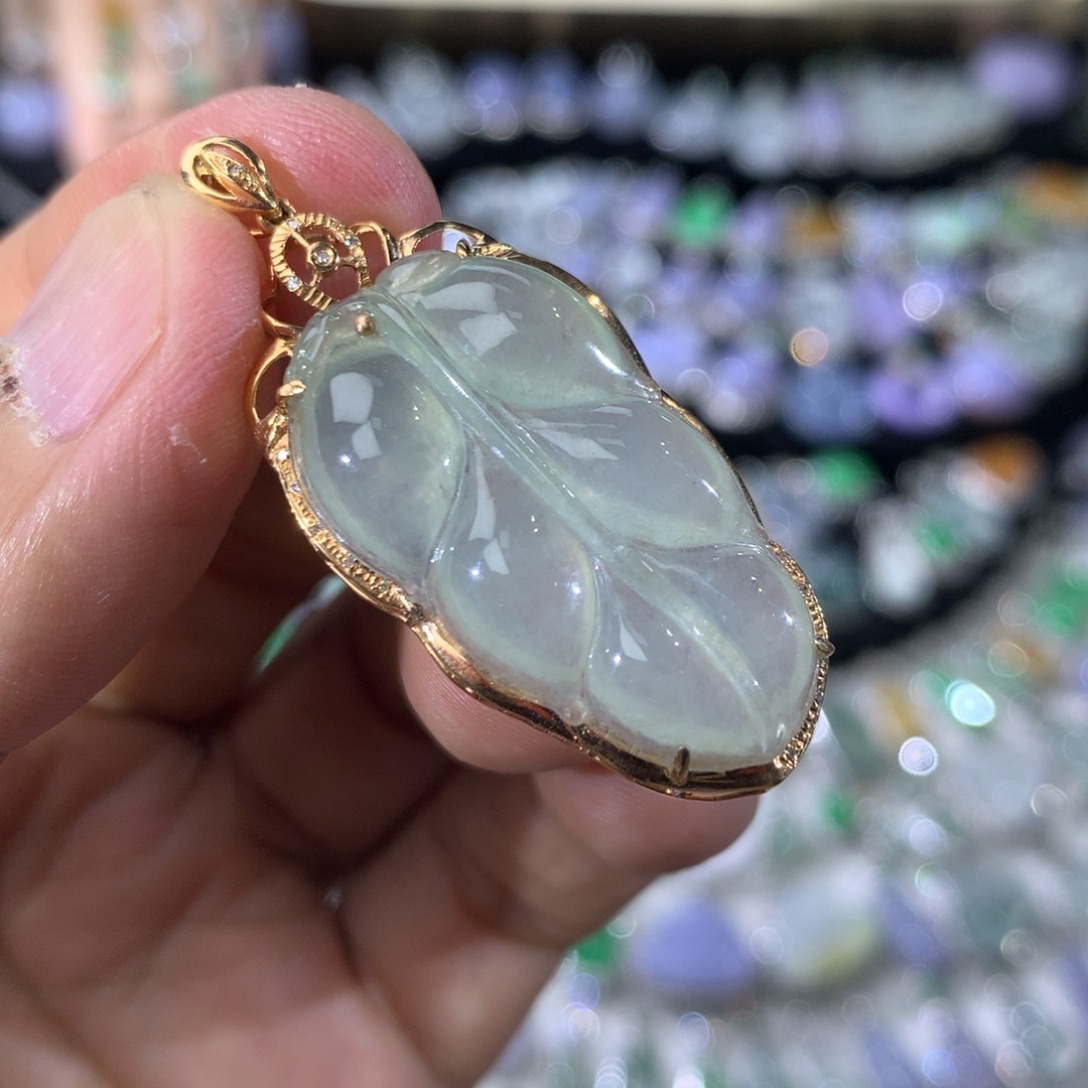 翡翠18K金镶嵌吊坠(不含链)