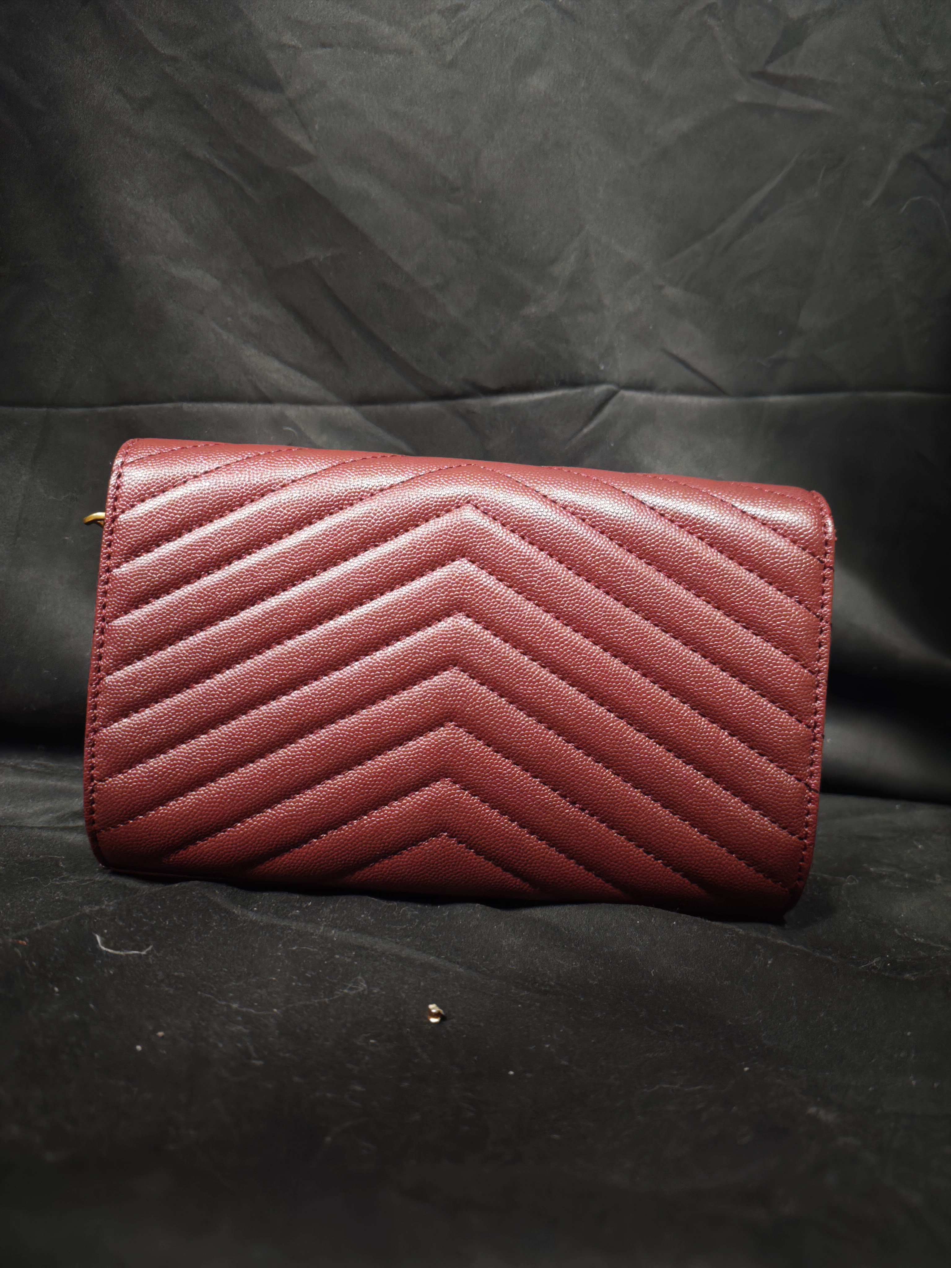 LQ-WITH-QUEEN真皮女包信封红色