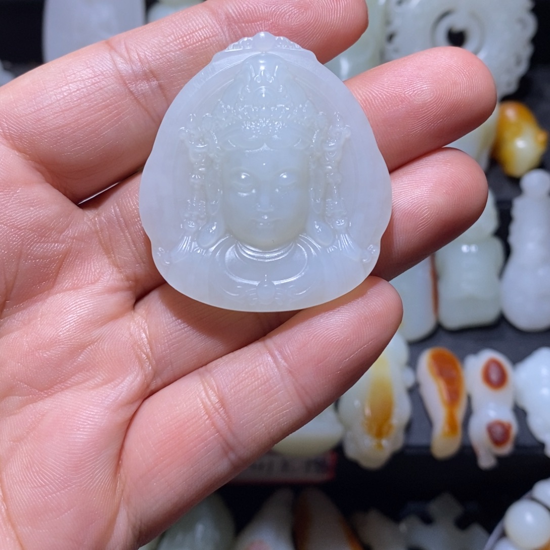 和田玉未镶嵌颈饰