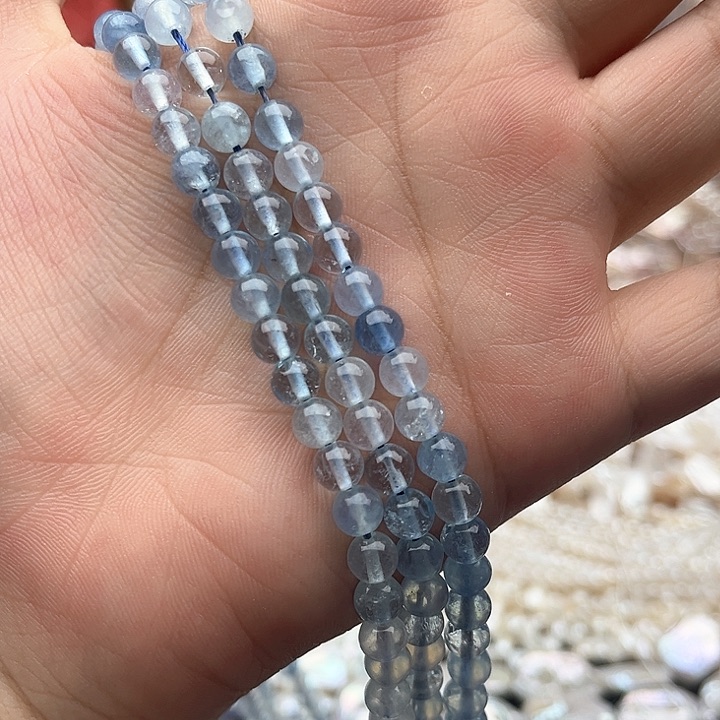 未镶嵌玛瑙/玉髓珠宝半成品一条6mm左右海蓝宝