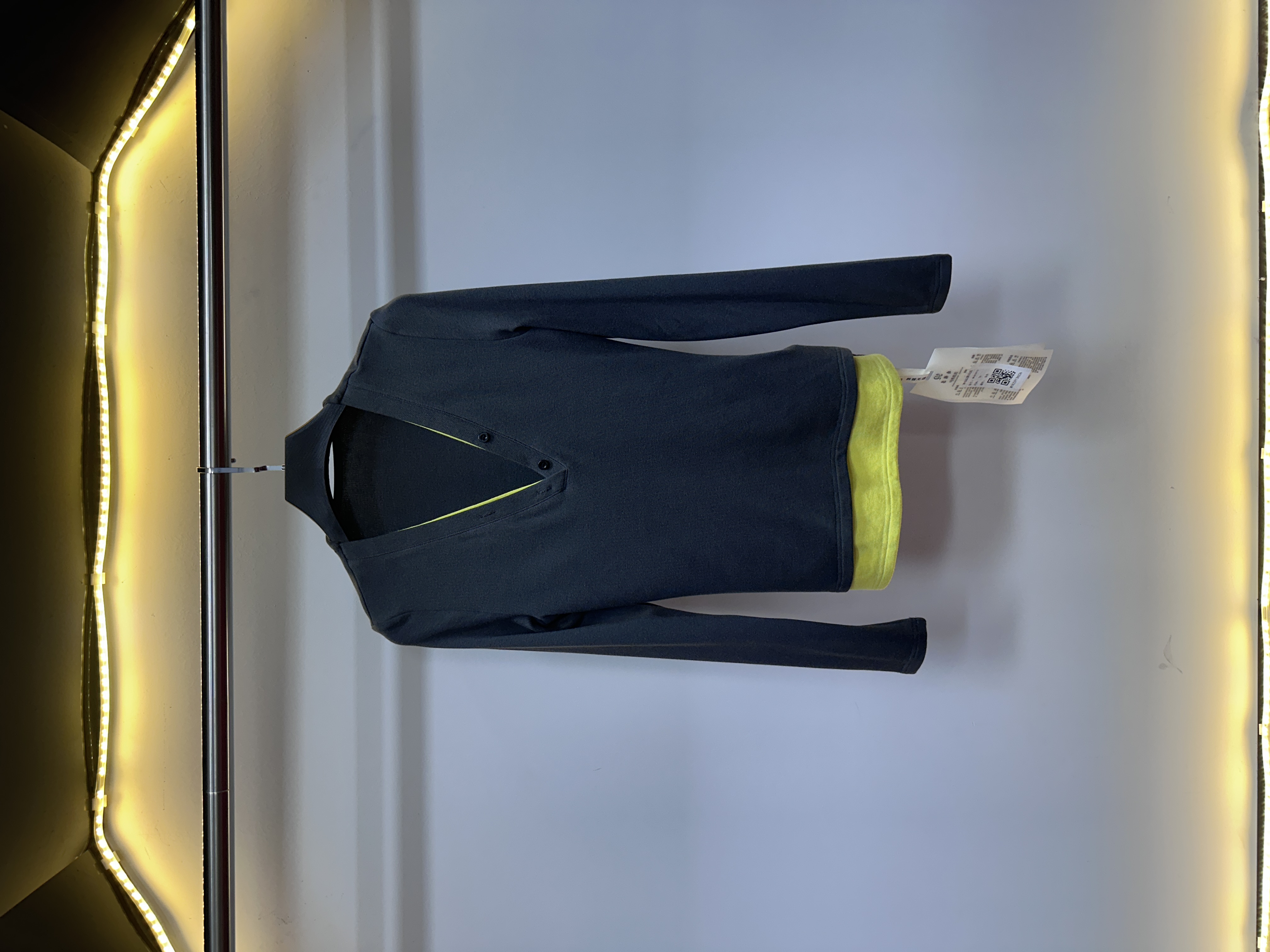 25新款假两件长袖纽扣显瘦打底针织衫透气修身WYA25913