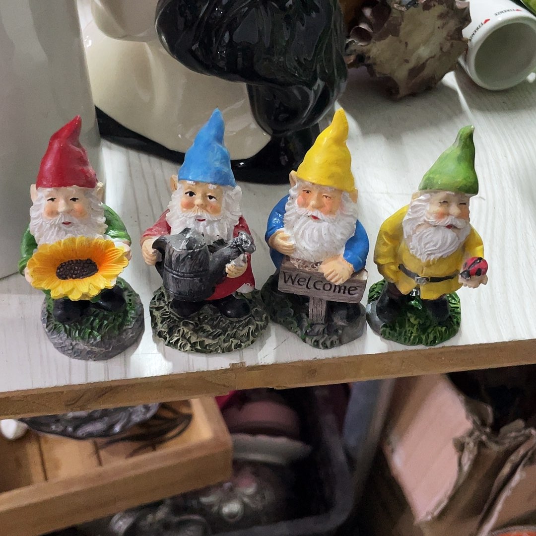 摆件     微瑕。        