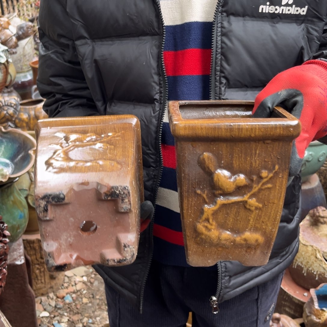 红陶高18口14有孔