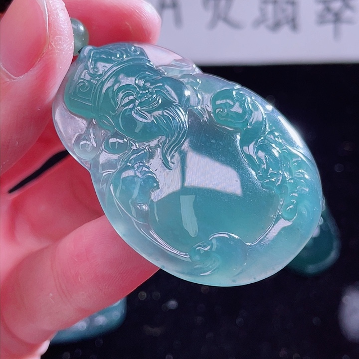 翡翠颈饰未镶嵌999999999