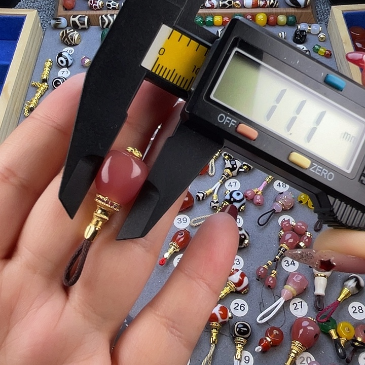 玛瑙/玉髓未镶嵌饰品