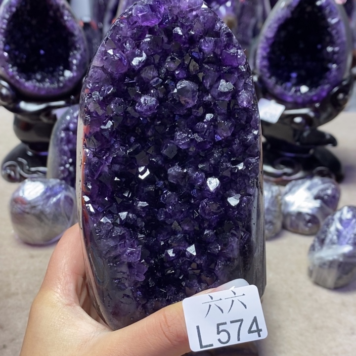 水晶未镶嵌大型摆件（非配饰）摆件