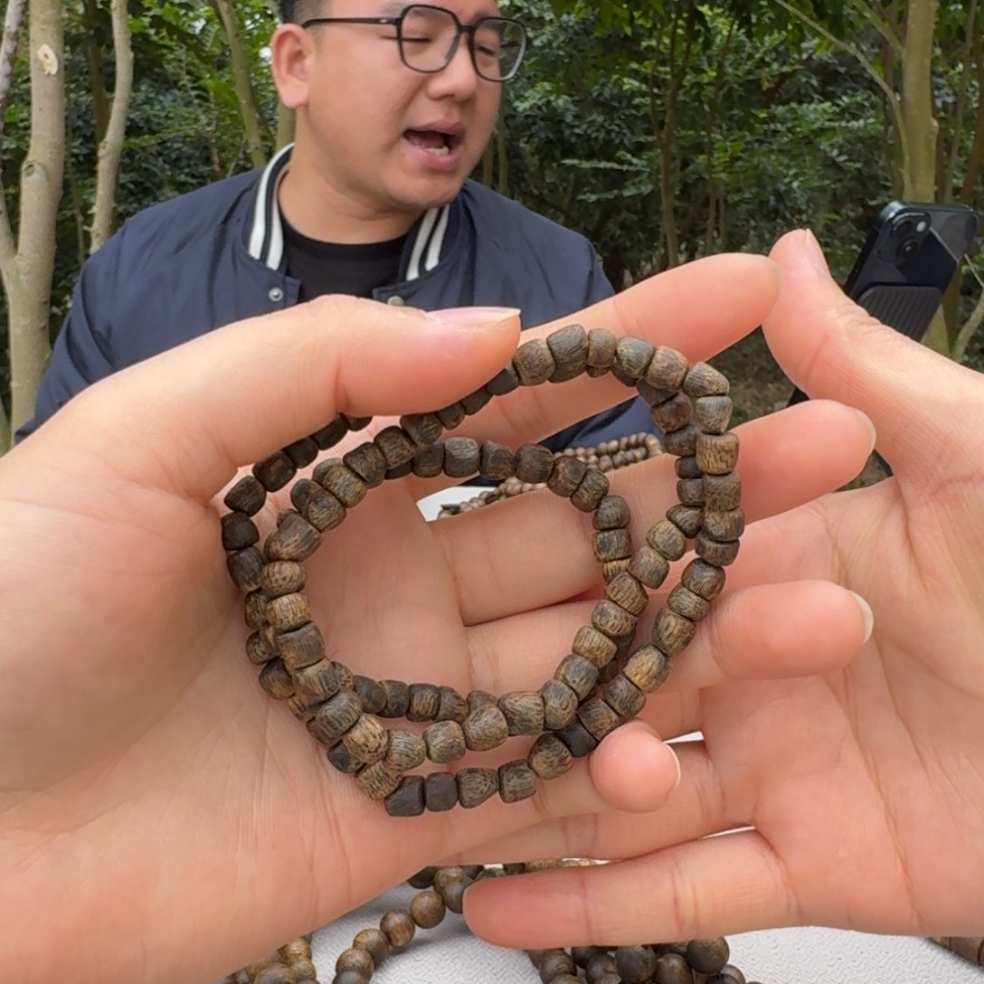 沉香手串萱*沉水桶珠 多样性发一