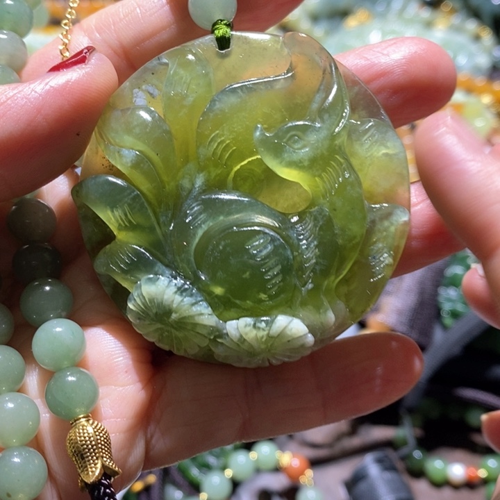 岫玉毛衣链未镶嵌