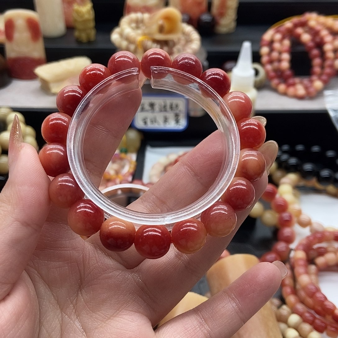 其他驼骨淡**笑驼骨红色圆珠单圈