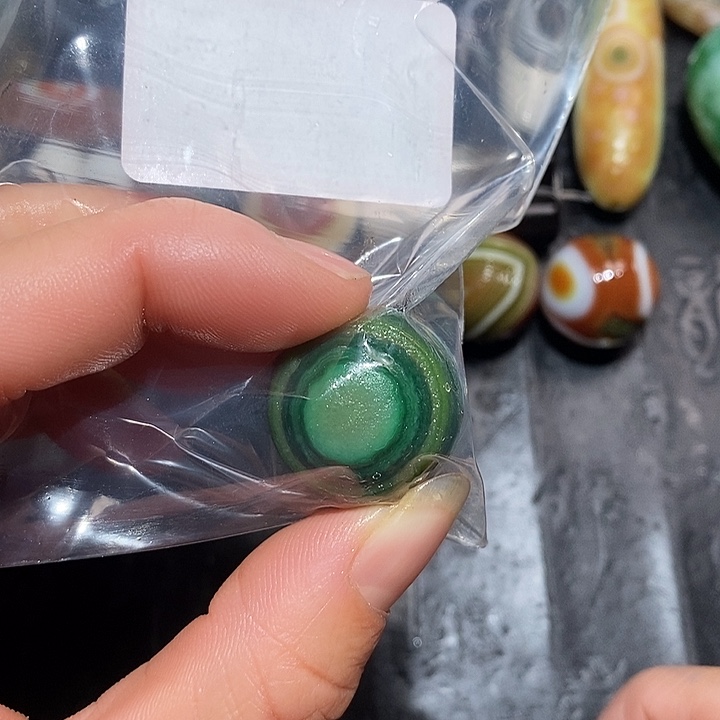 小***豆玛瑙/玉髓合金颈饰