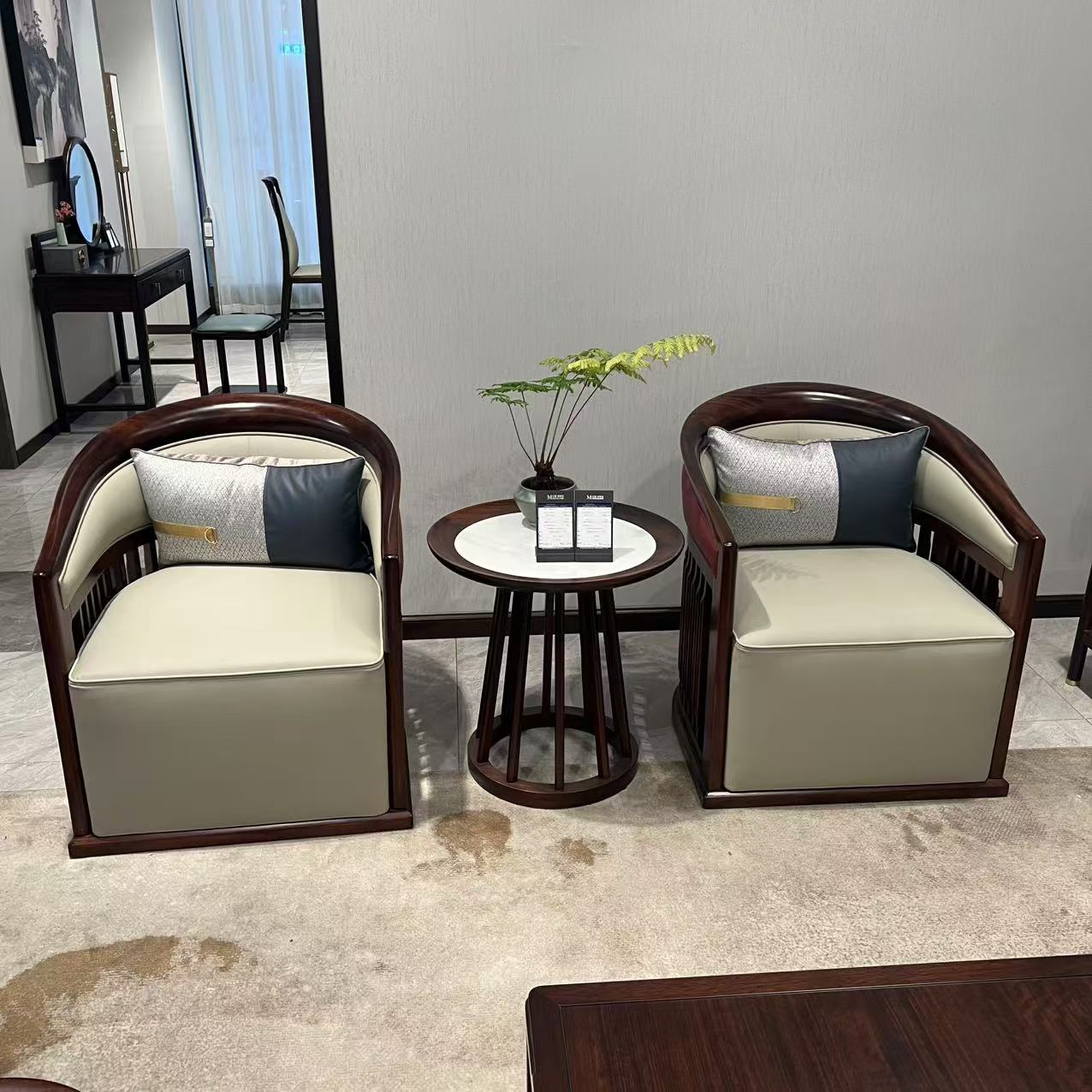 HY休闲椅----时尚轻奢现代黑檀全实木新中式休闲椅