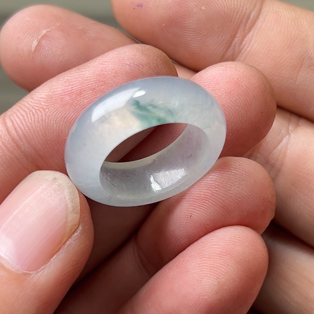 定制翡翠未镶嵌圈口16