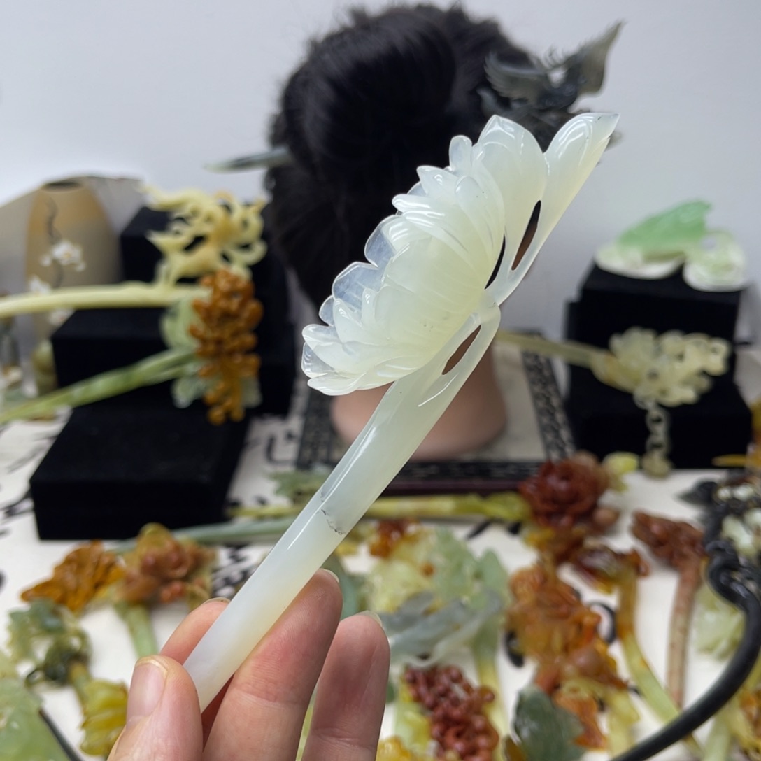【闪购商品】蛇纹石玉未镶嵌发饰凌****猫