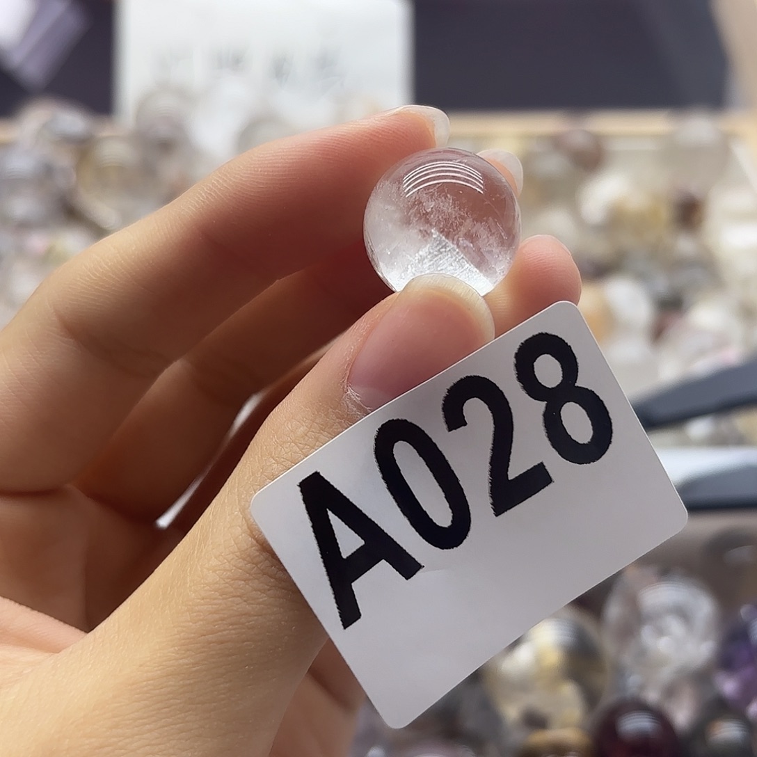 幸***狼水晶未镶嵌珠宝半成品28
