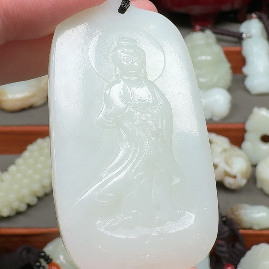 和田玉未镶嵌挂件