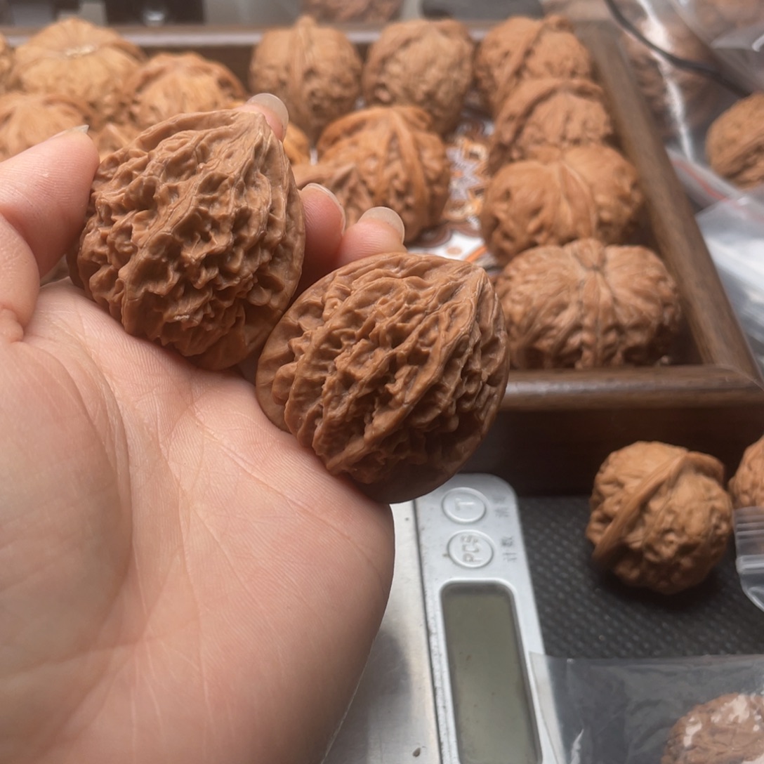 g***財核桃手串/手链野生38尺全品