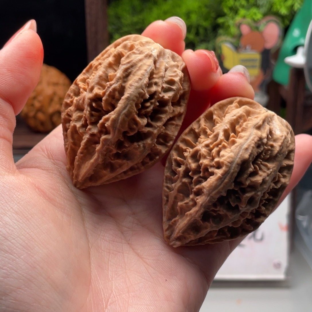 文玩核桃把件小楸千85