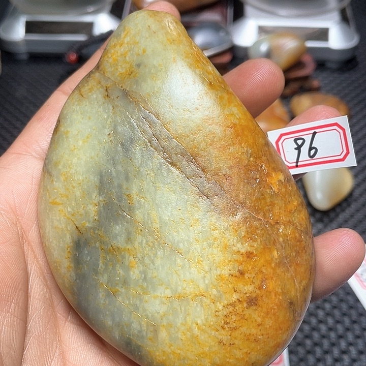 未镶嵌和田玉挂件96