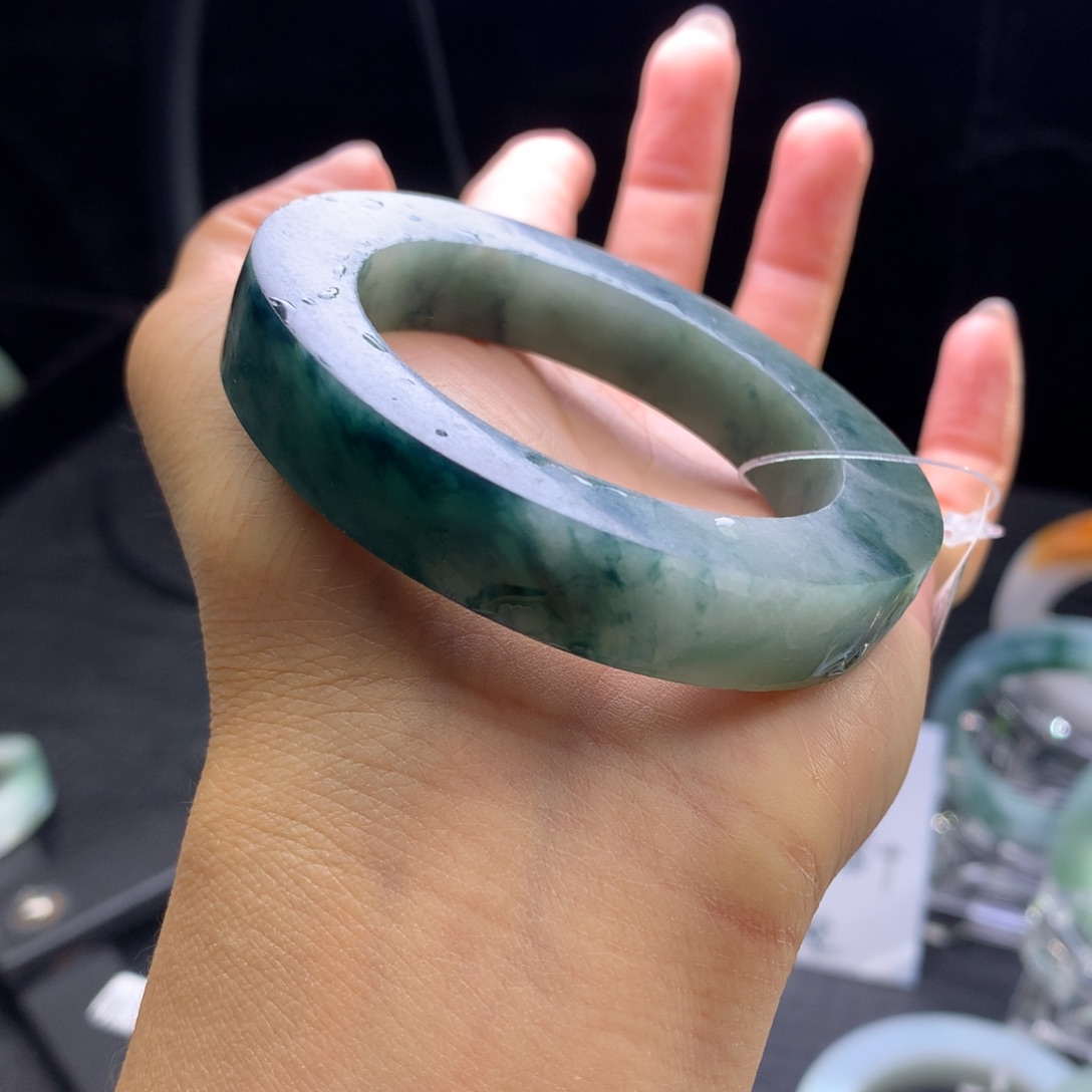 定制翡翠手镯未镶嵌