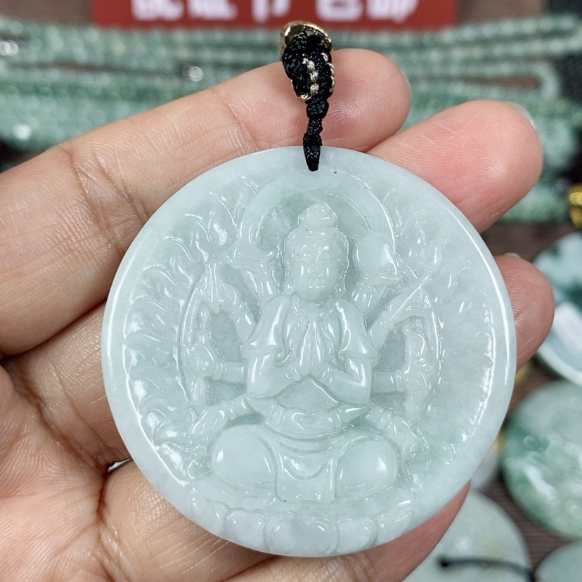 【闪购商品】翡翠颈饰未镶嵌玉吊坠翡翠玉千手观音