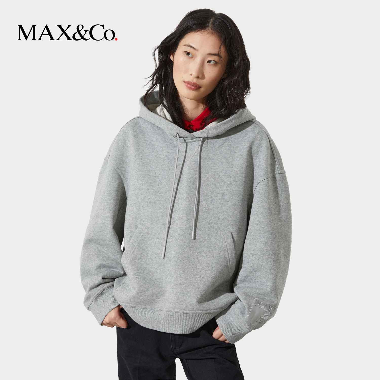 【2026早春新品】纯色简约落肩宽松棉绒抽绳连帽卫衣6921016102