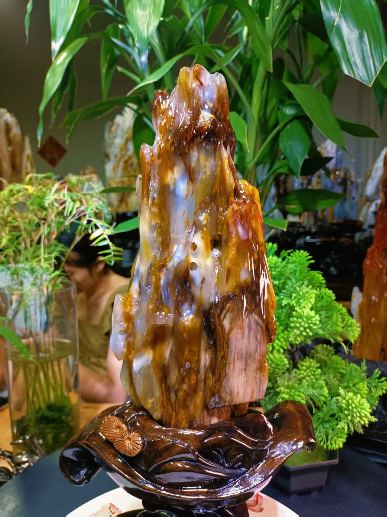 树化玉精品金山总高41.6裸高26.8宽11厚5.6厘米4.5斤总天然玄幻