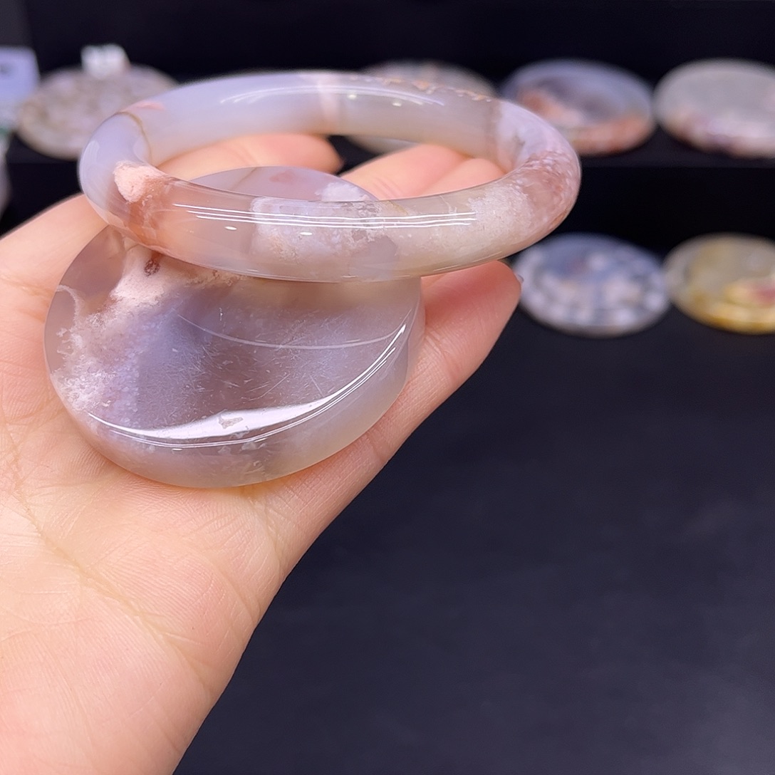 玛瑙/玉髓未镶嵌手镯58