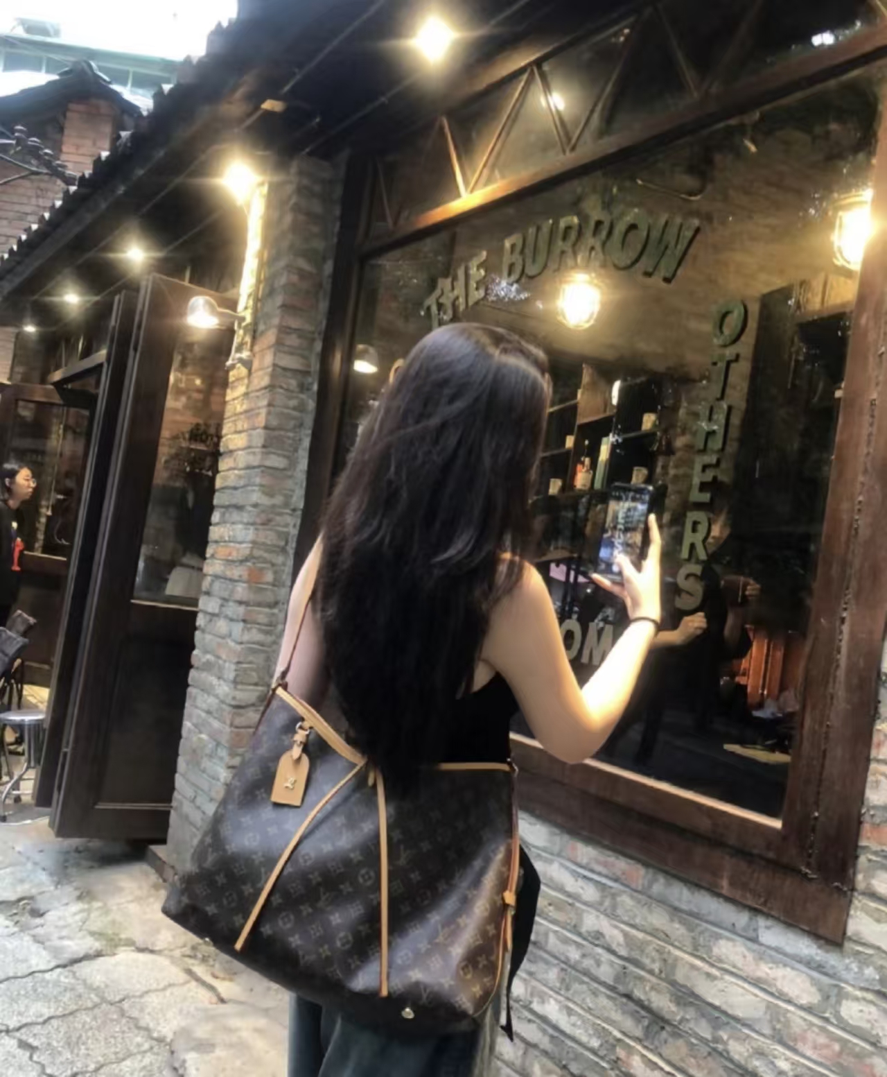 【运费险】新款L...v  carry all单肩斜跨运动旅行包 全套礼盒