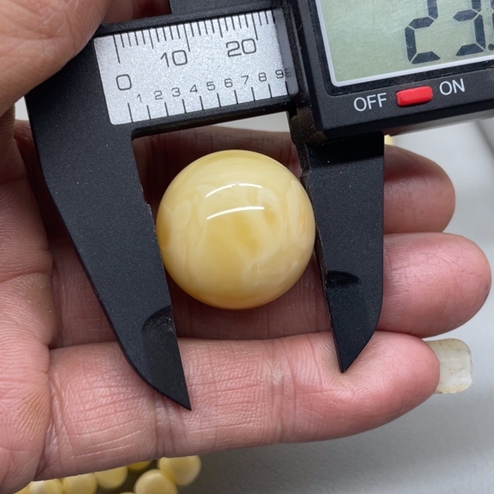 琥珀未镶嵌裸石珠子