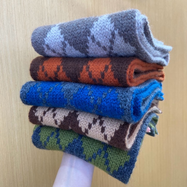 保暖羊毛棱形短围巾