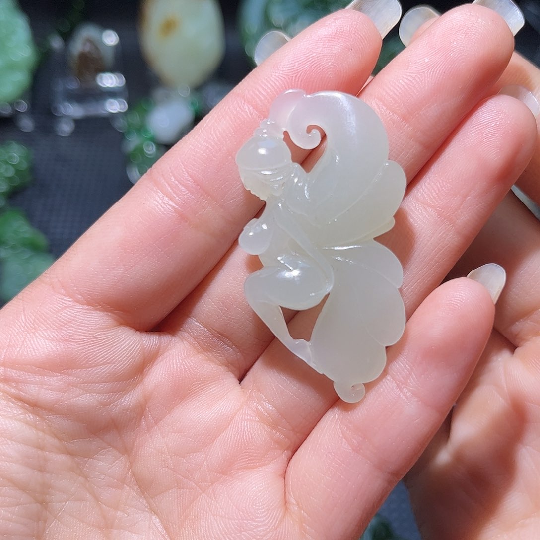 和田玉颈饰未镶嵌