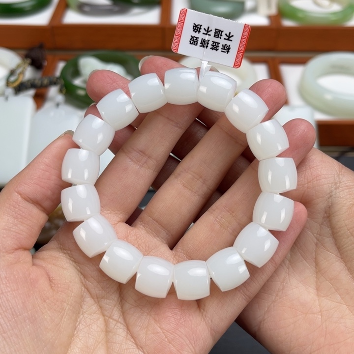 和田玉手串未镶嵌勇****P