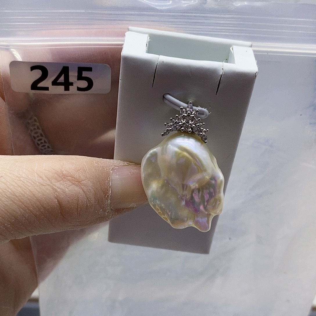 颈饰合金淡水珍珠