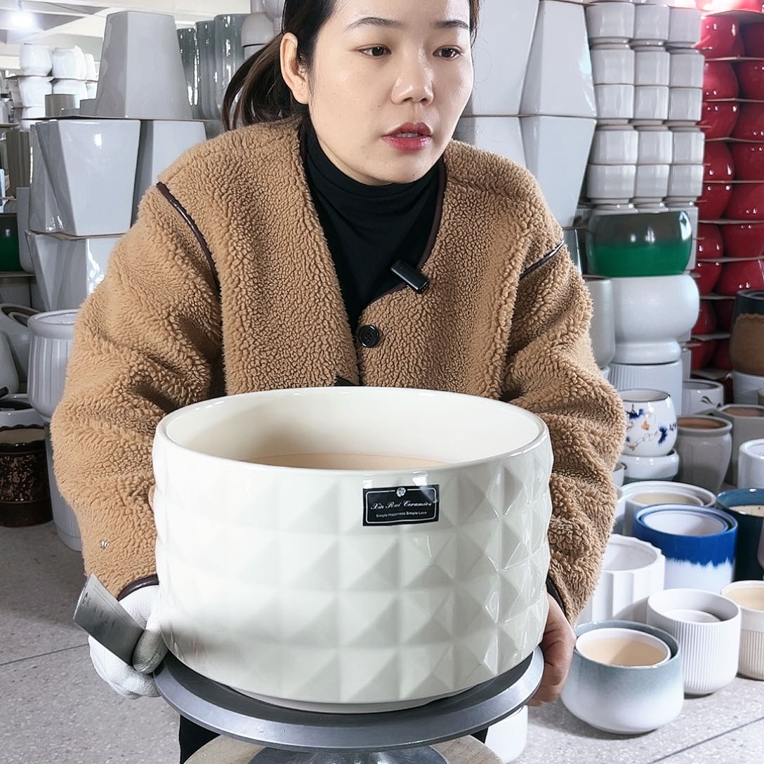 陶瓷口径29.5-18。奶油