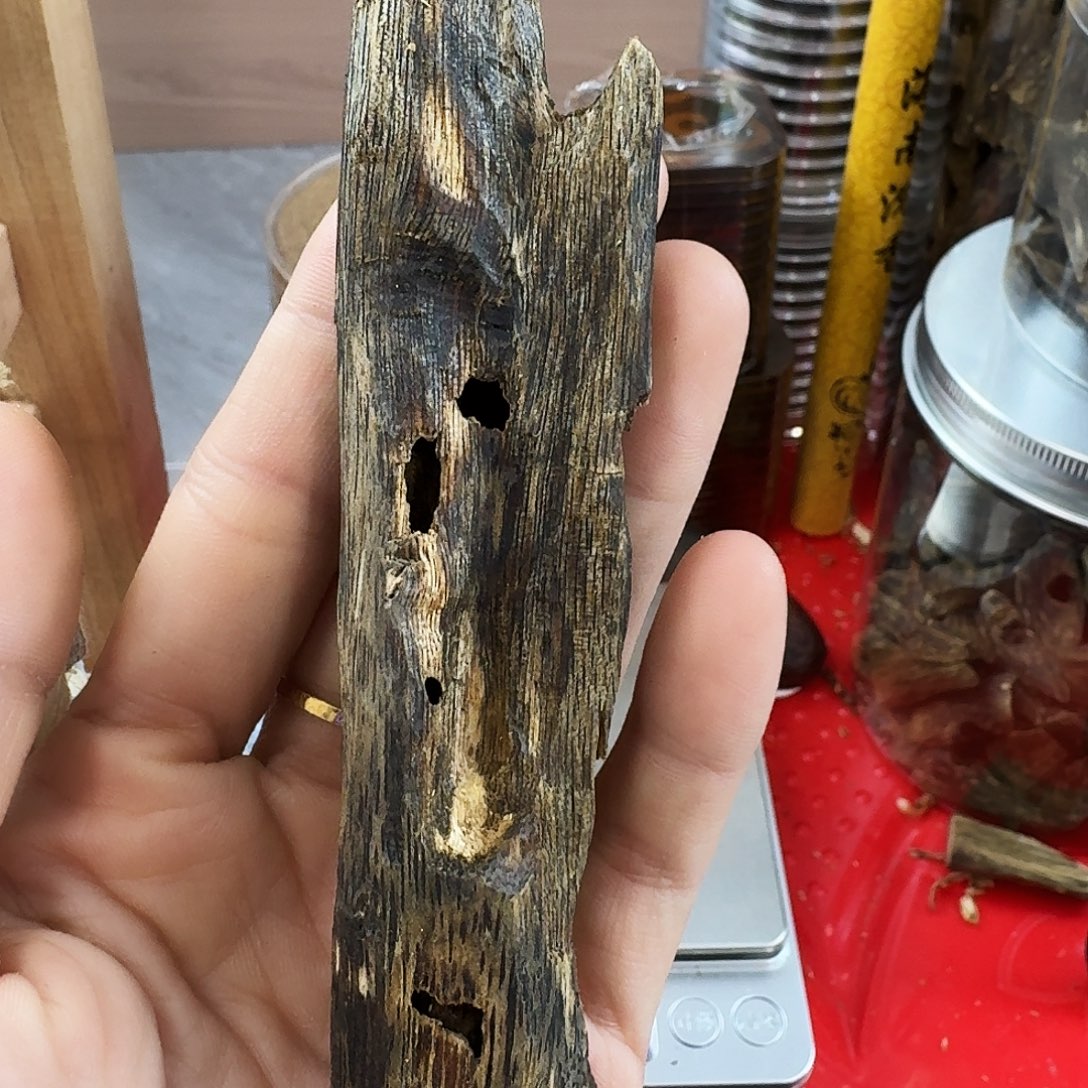 香料绿奇楠虫漏黑棋18克